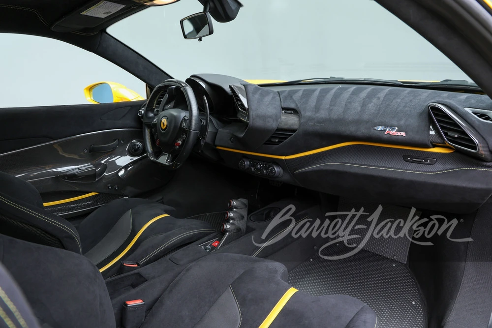 2020 Ferrari 488 Pista - Image 4 of 31