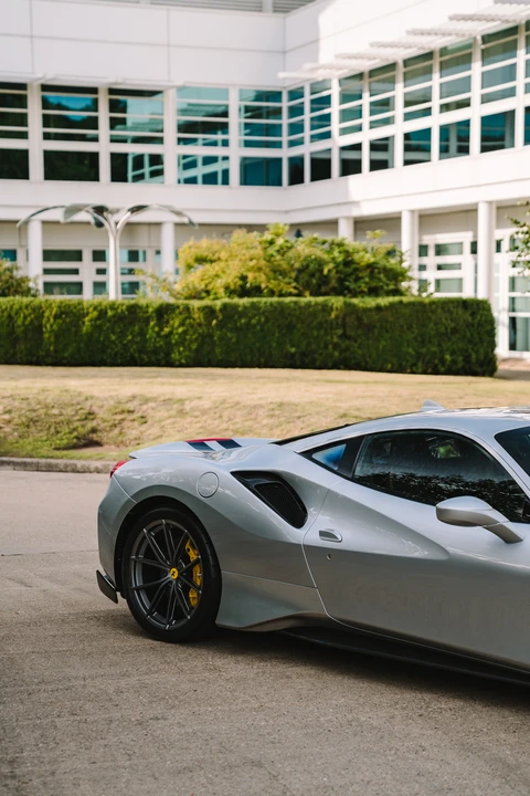 2020 Ferrari 488 Pista - Image 6 of 31