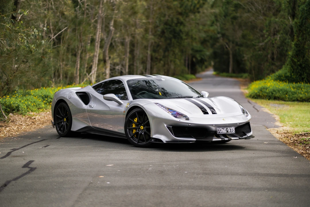 2020 Ferrari 488 Pista - Image 10 of 31