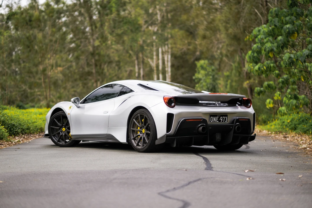 2020 Ferrari 488 Pista - Image 8 of 31