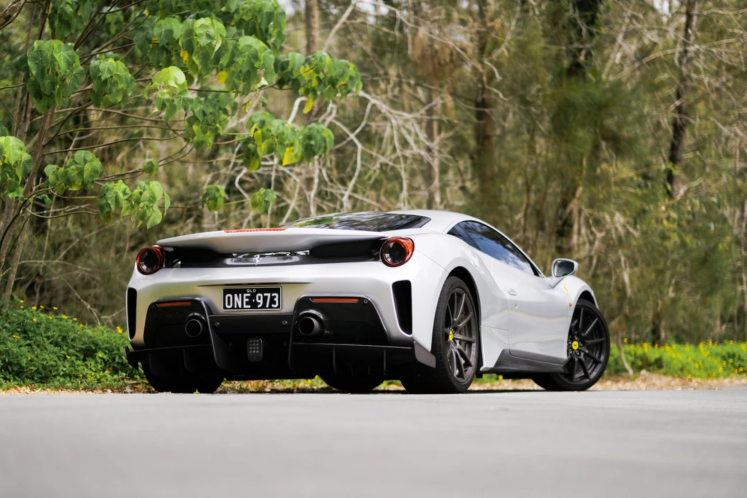 2020 Ferrari 488 Pista - Image 13 of 31