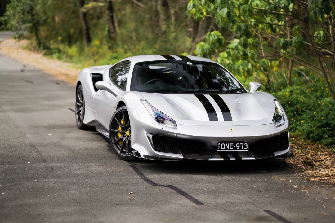 2020 Ferrari 488 Pista - Image 17 of 31