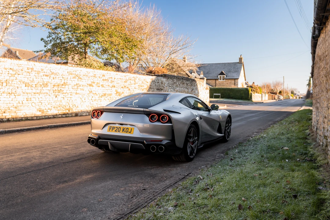 2020 Ferrari 812 Superfast - Image 8 of 31