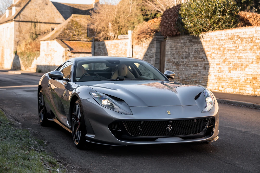 2020 Ferrari 812 Superfast - Image 17 of 31