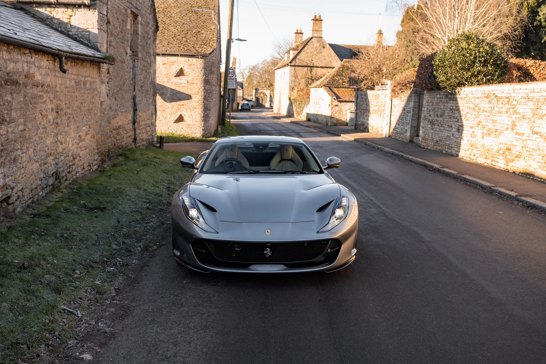 2020 Ferrari 812 Superfast - Image 11 of 31