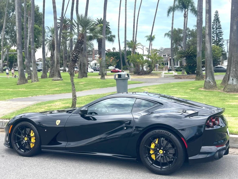 2020 Ferrari 812 Superfast - Image 2 of 18