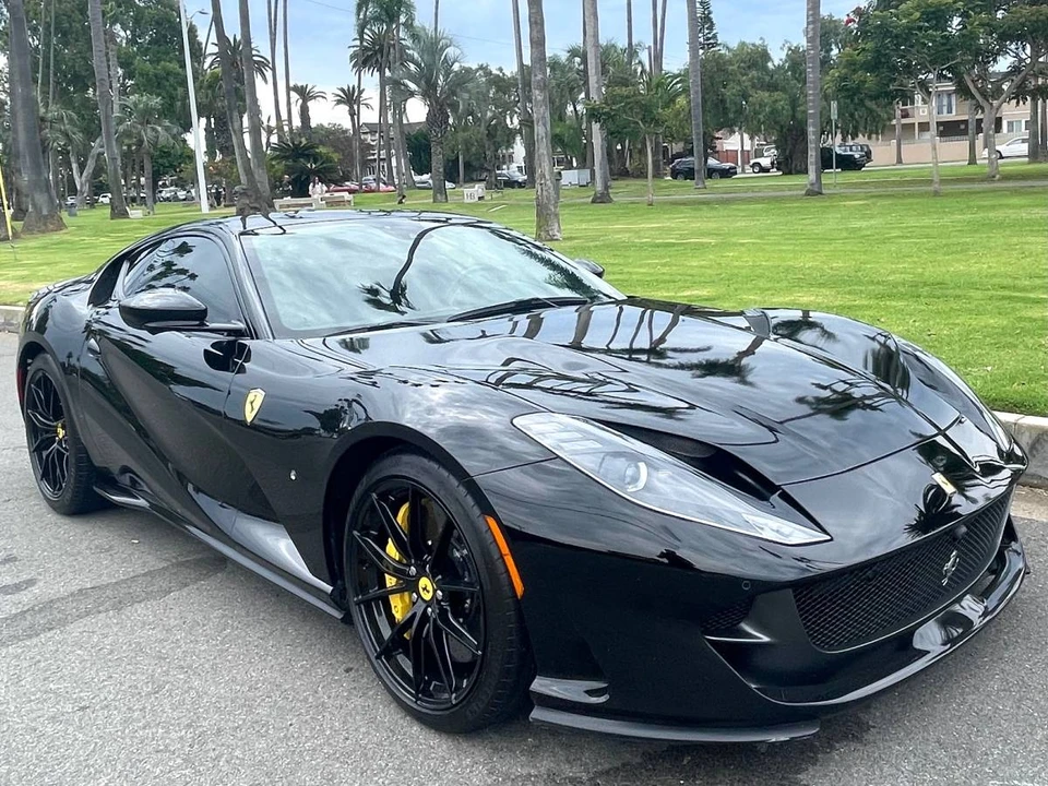 2020 Ferrari 812 Superfast - Image 12 of 18