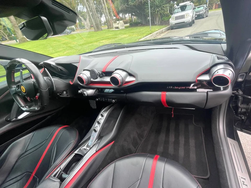 2020 Ferrari 812 Superfast - Image 15 of 18