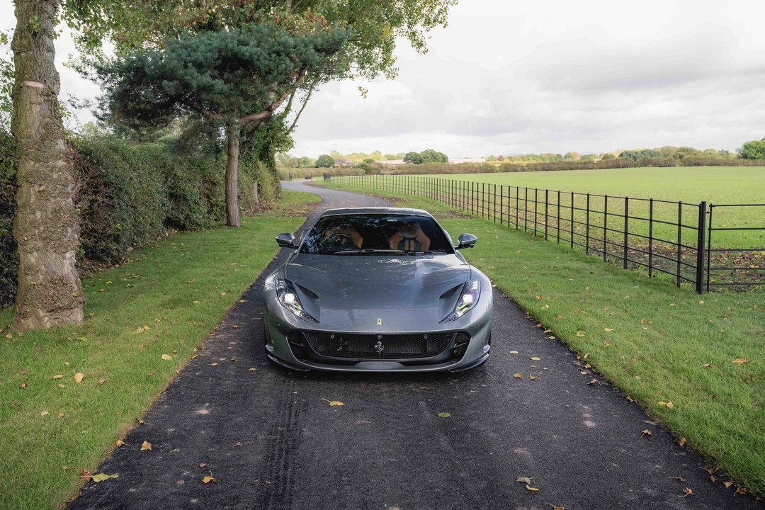 2020 Ferrari 812 Superfast - Image 15 of 31