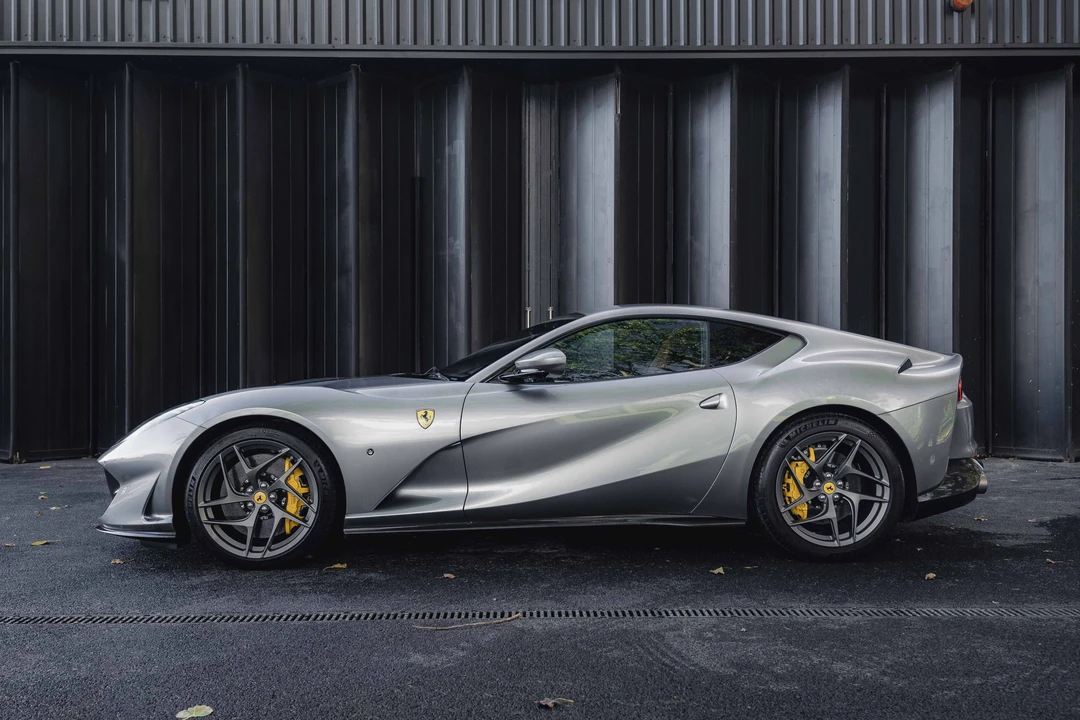 2020 Ferrari 812 Superfast - Image 5 of 31