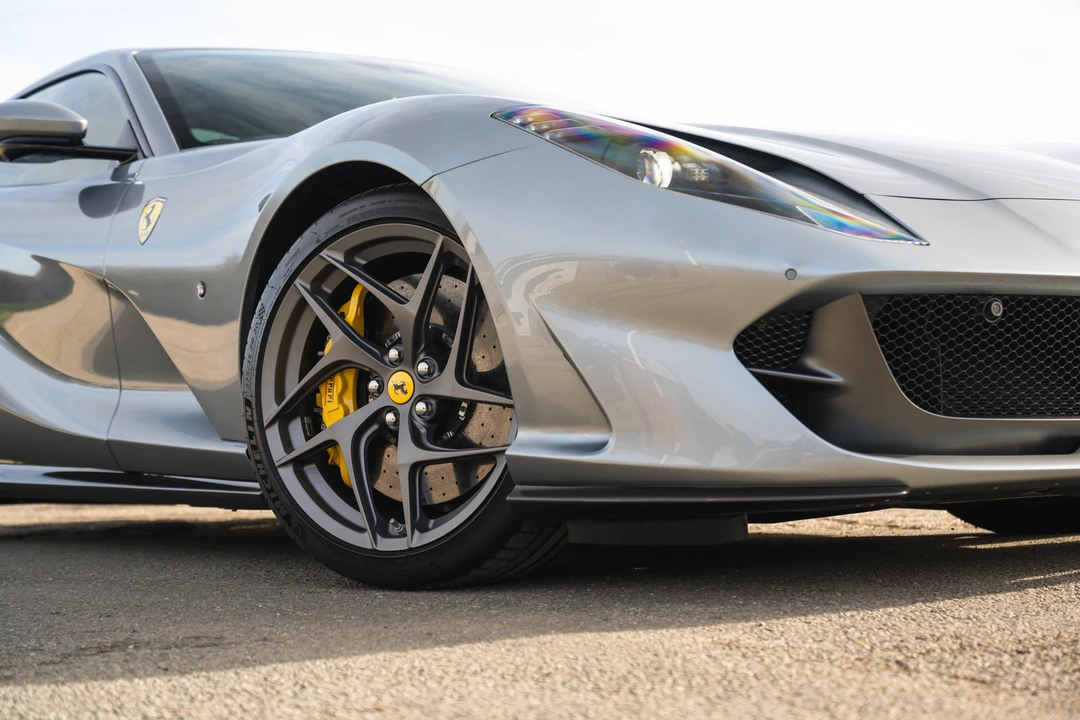2020 Ferrari 812 Superfast - Image 16 of 31