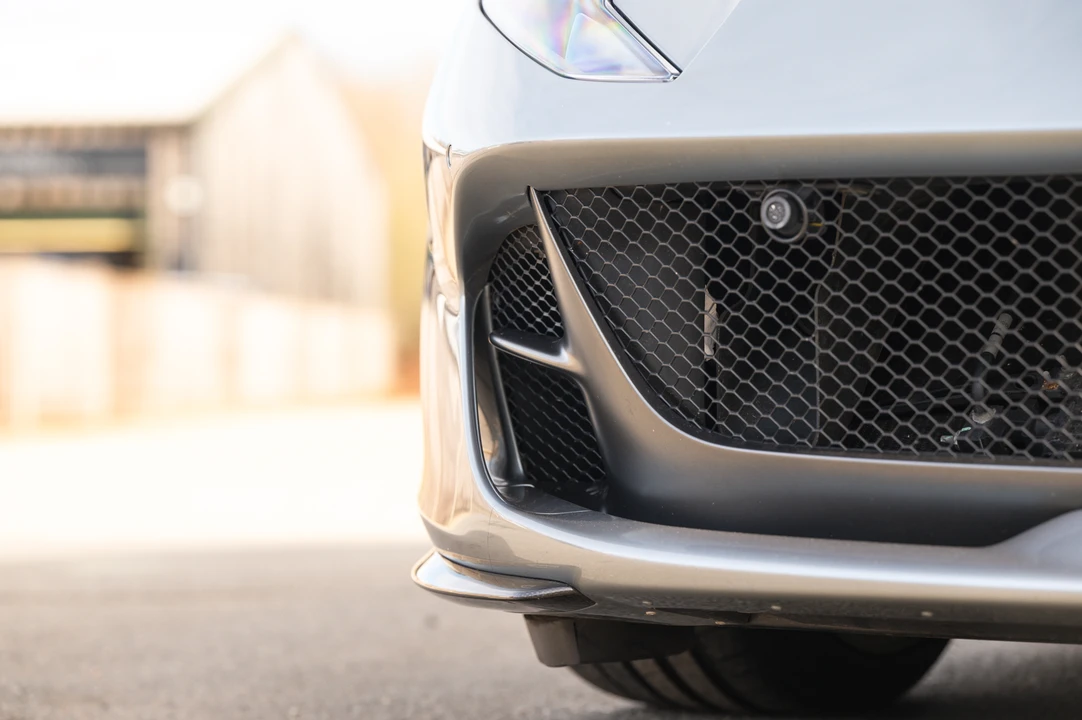 2020 Ferrari 812 Superfast - Image 18 of 31