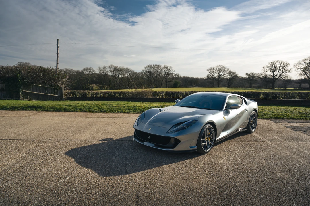 2020 Ferrari 812 Superfast - Image 15 of 31