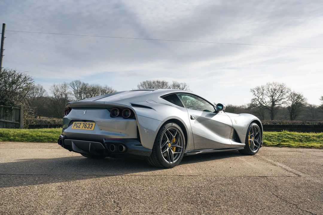 2020 Ferrari 812 Superfast - Image 7 of 31