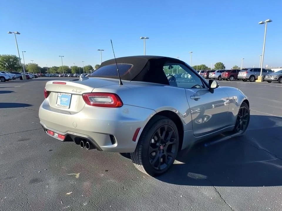 2020 Fiat 124 Spider - Image 5 of 18