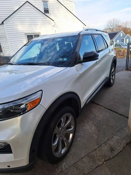 2020 Ford Explorer 6th Gen - Image 2 of 10