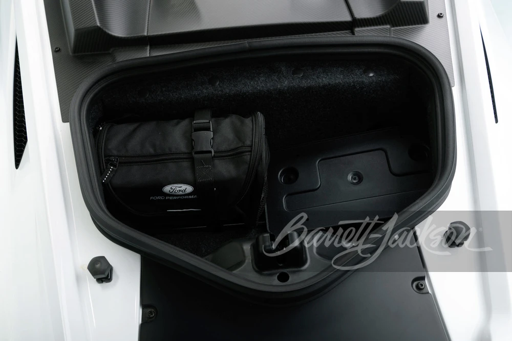 2020 Ford GT 2nd Gen - Image 19 of 31