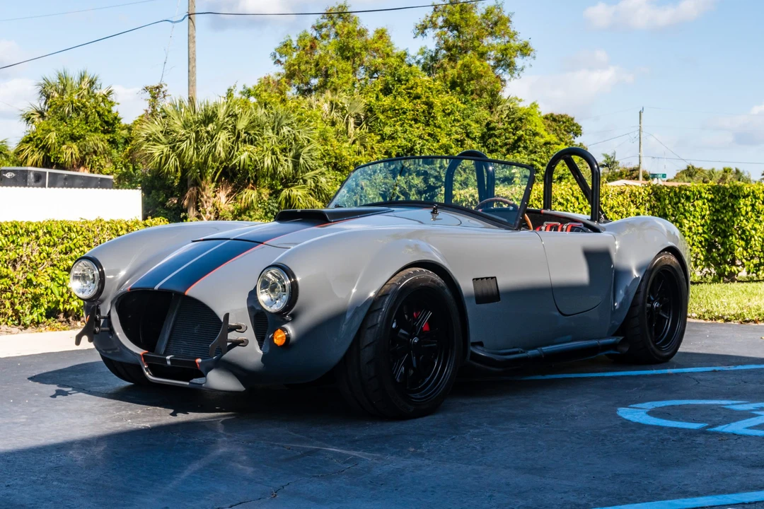2020 Shelby Cobra Replica - Image 2 of 31
