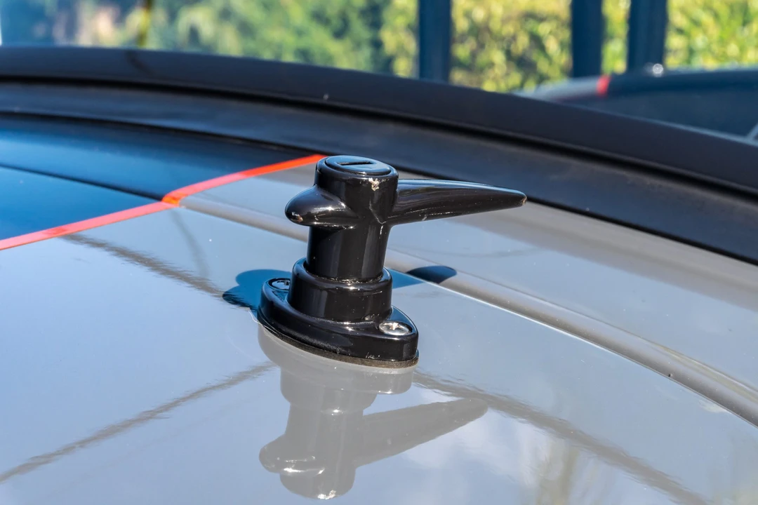 2020 Shelby Cobra Replica - Image 18 of 31