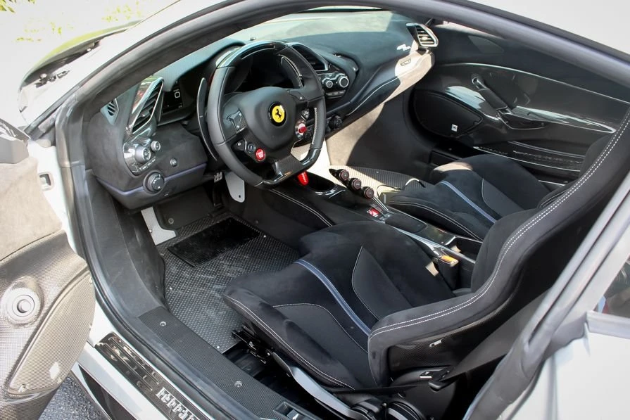 2020 Ferrari 488 Pista - Image 11 of 14