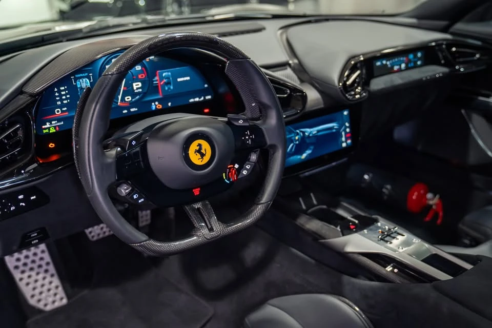 2020 Ferrari 12Cilindri - Image 6 of 20