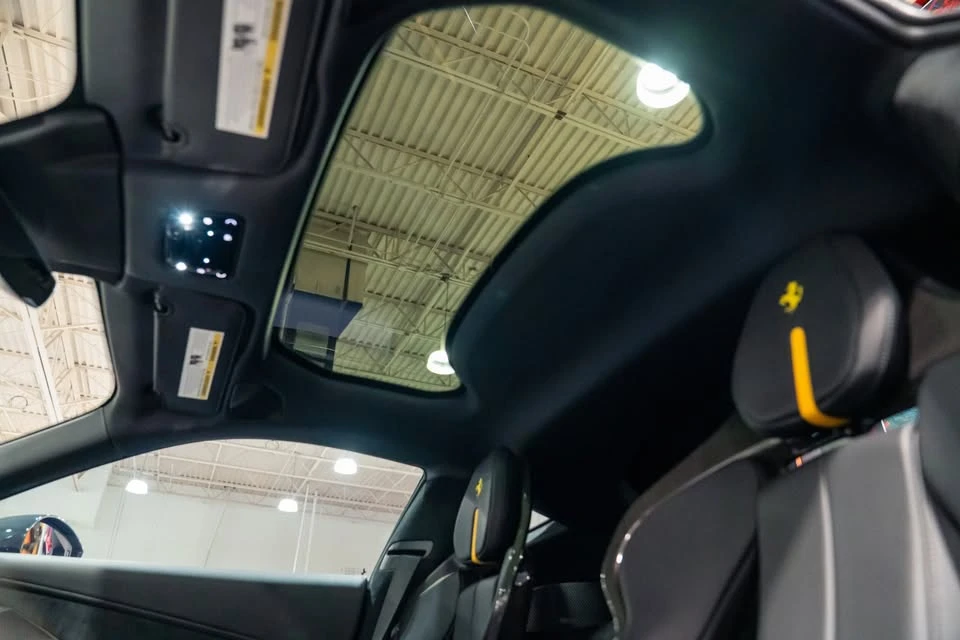 2020 Ferrari 12Cilindri - Image 17 of 20