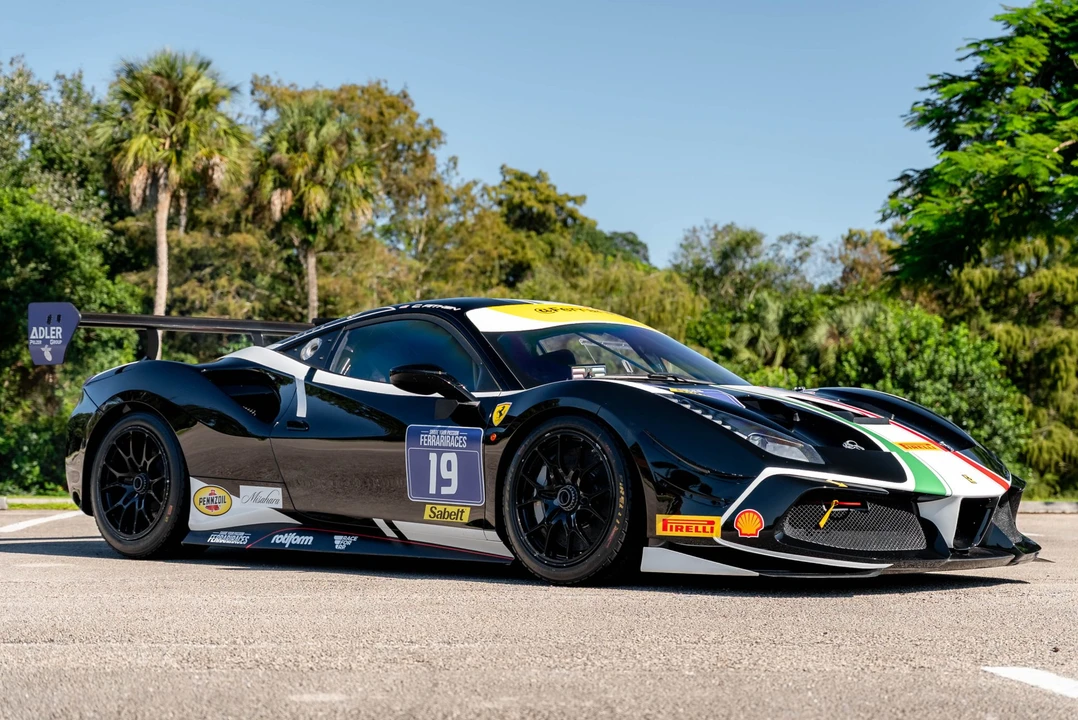 2020 Ferrari 488 - Image 2 of 31