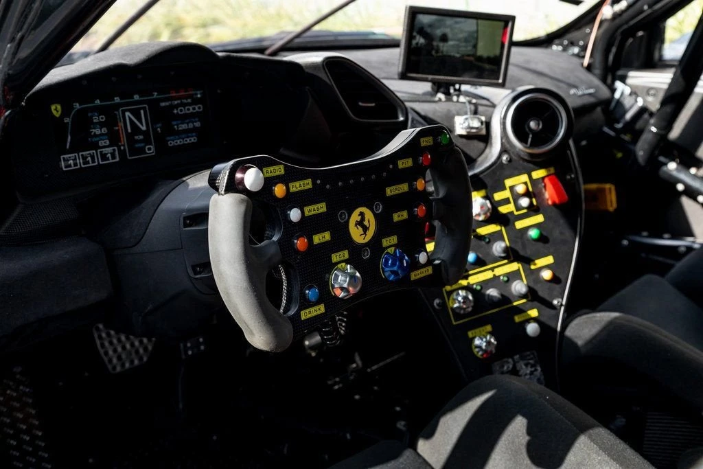 2020 Ferrari 488 - Image 22 of 30