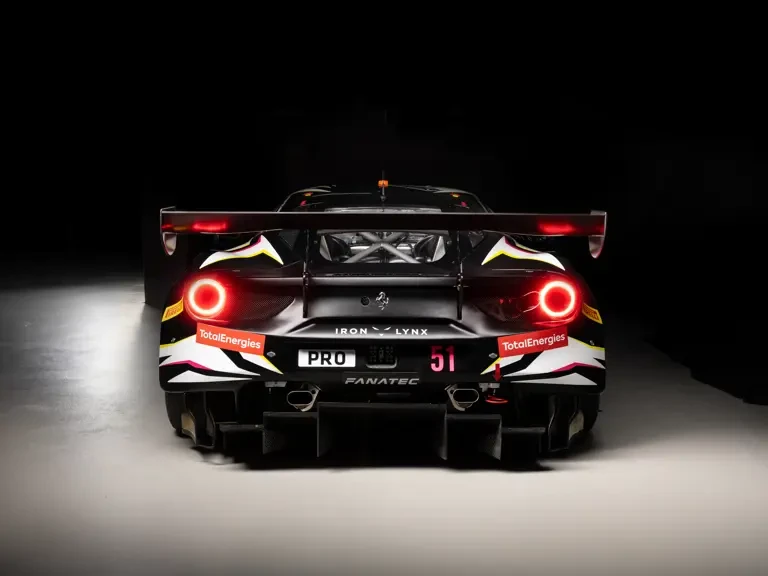 2020 Ferrari 488 - Image 12 of 31