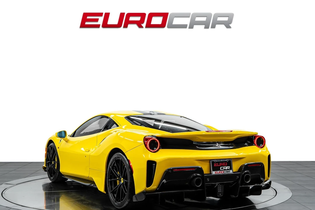 2020 Ferrari 488 Pista - Image 3 of 31