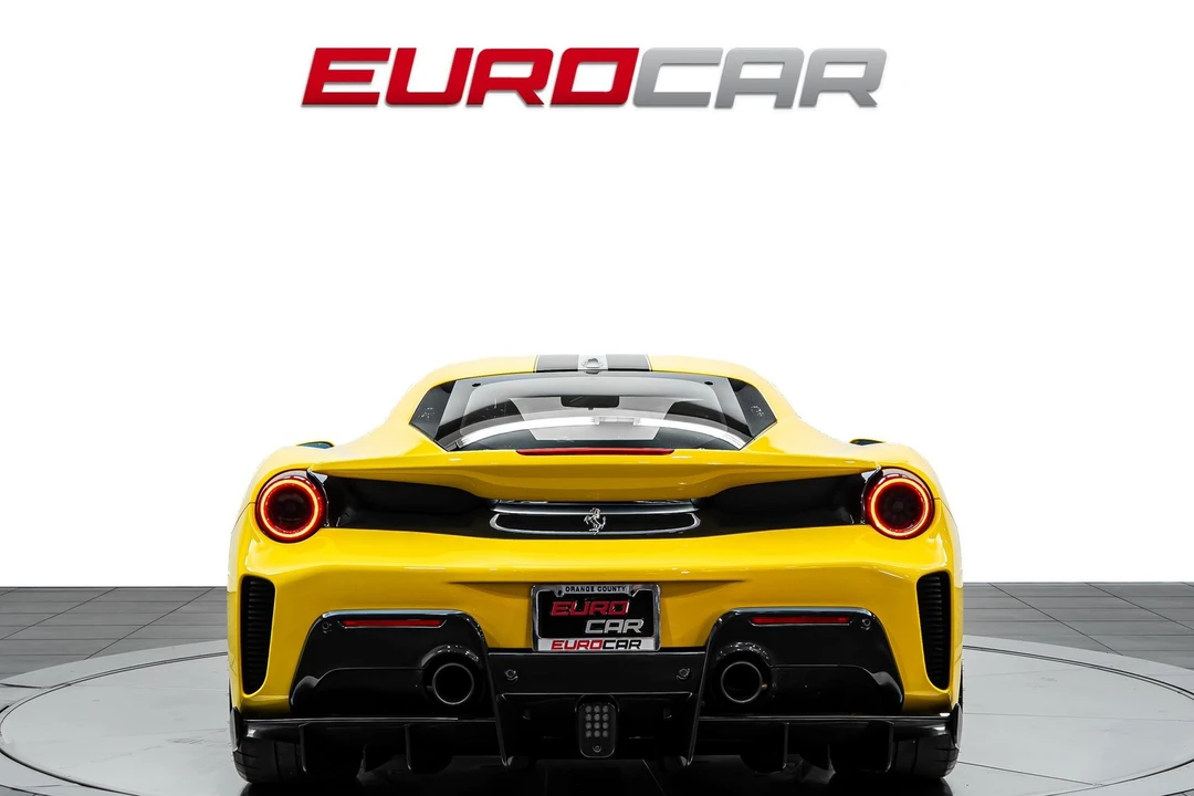 2020 Ferrari 488 Pista - Image 4 of 31
