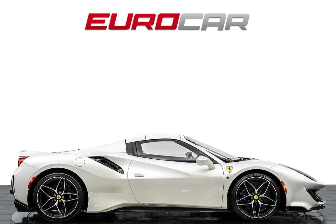 2020 Ferrari 488 Pista - Image 8 of 31