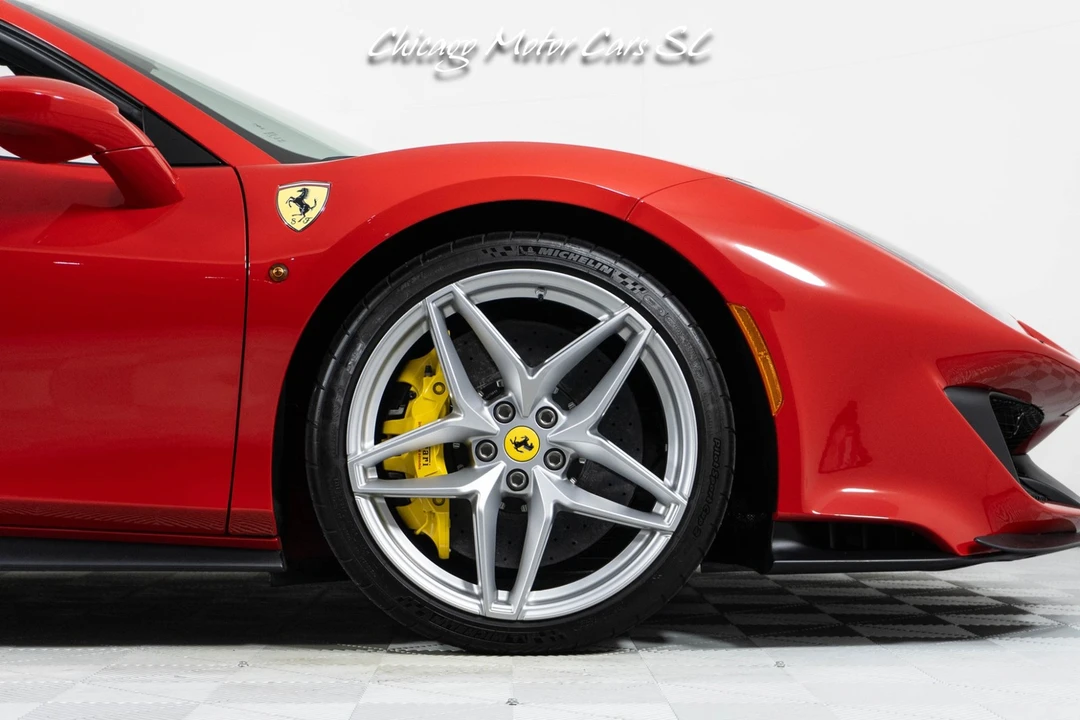 2020 Ferrari 488 Pista - Image 14 of 31