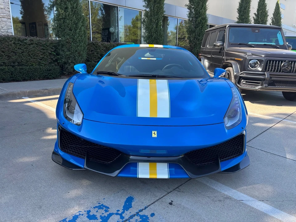 2020 Ferrari 488 Pista - Image 3 of 8