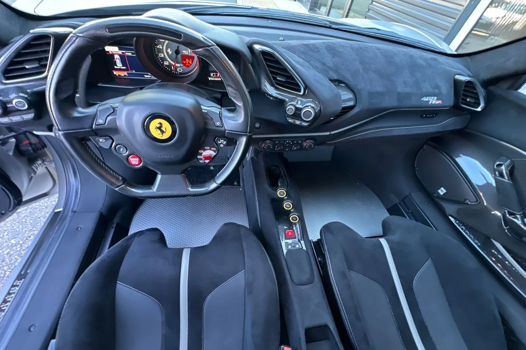 2020 Ferrari 488 Pista - Image 6 of 31