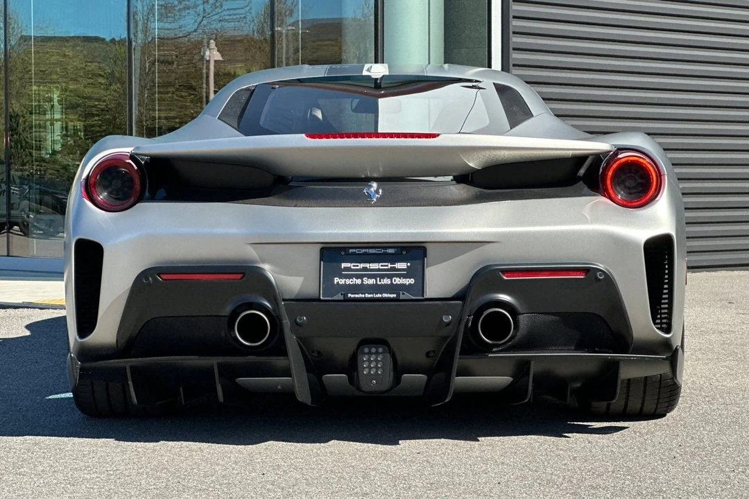 2020 Ferrari 488 Pista - Image 7 of 31
