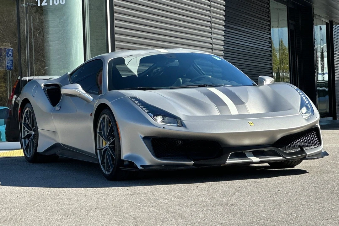 2020 Ferrari 488 Pista - Image 10 of 31