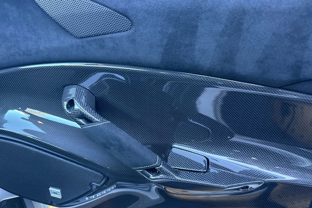 2020 Ferrari 488 Pista - Image 18 of 31