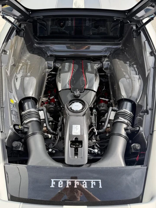 2020 Ferrari 488 Pista - Image 9 of 17