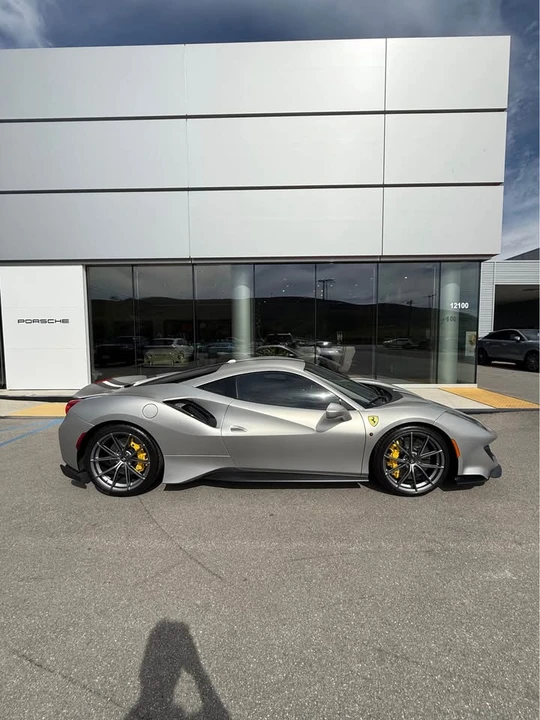 2020 Ferrari 488 Pista - Image 7 of 17