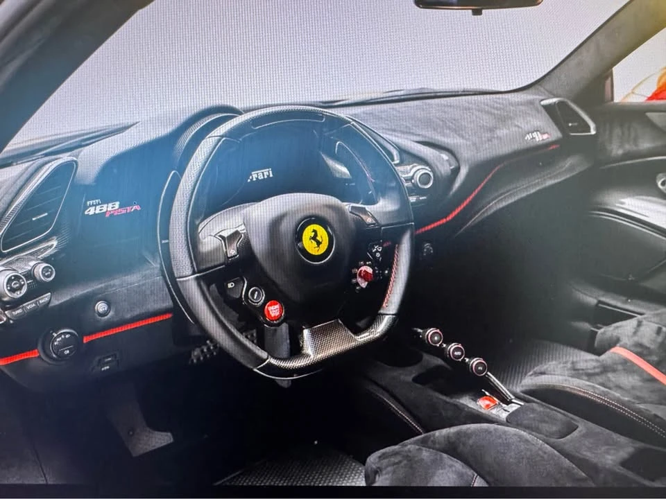 2020 Ferrari 488 Pista - Image 5 of 17