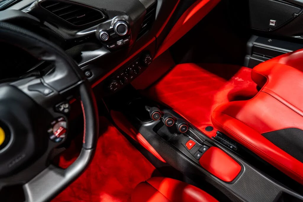 2020 Ferrari 488 Pista - Image 24 of 31