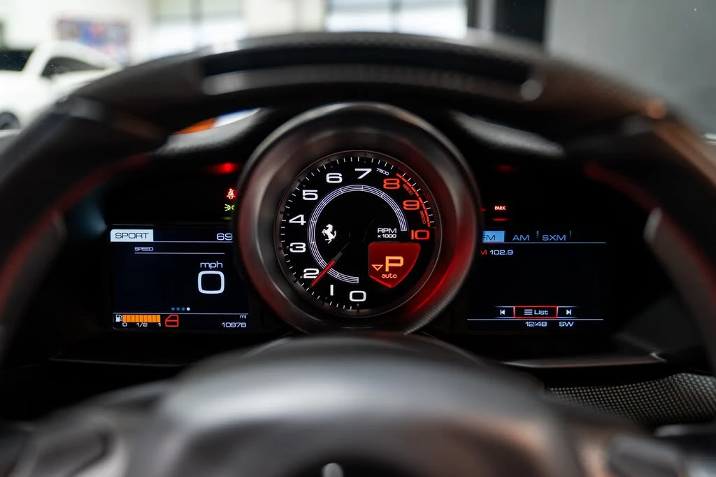 2020 Ferrari 488 Pista - Image 22 of 31