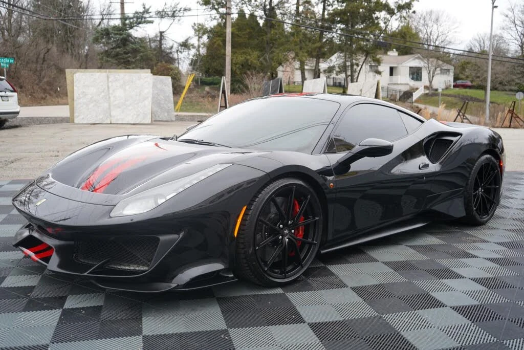 2020 Ferrari 488 Pista - Image 12 of 31