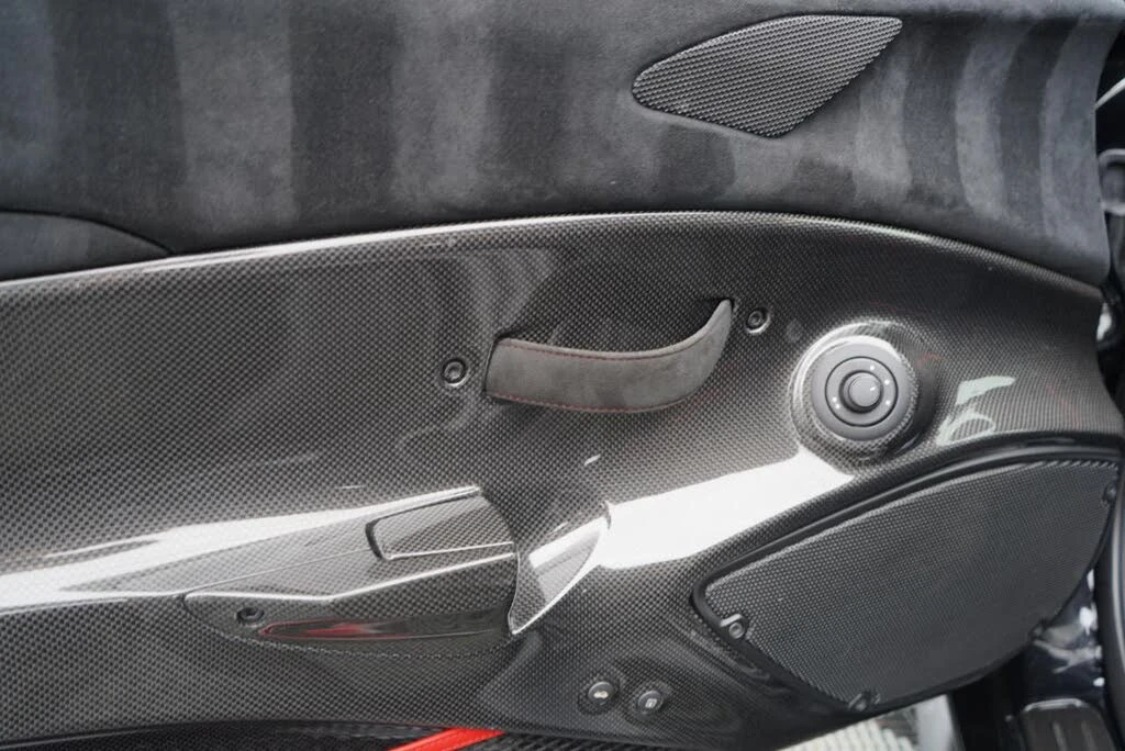 2020 Ferrari 488 Pista - Image 17 of 31
