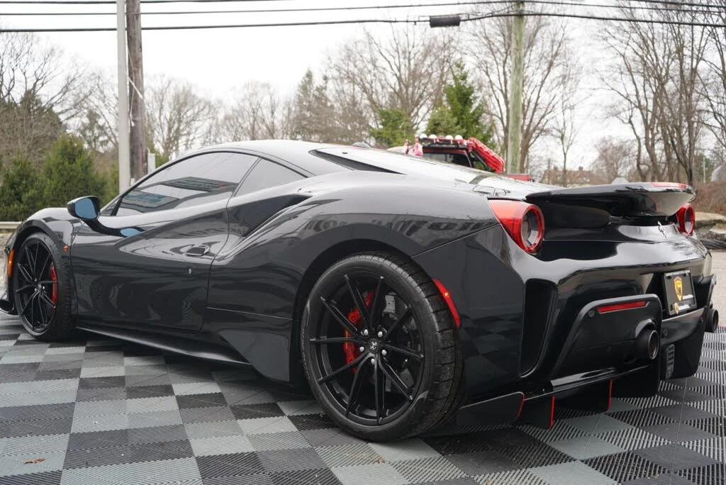 2020 Ferrari 488 Pista - Image 10 of 31