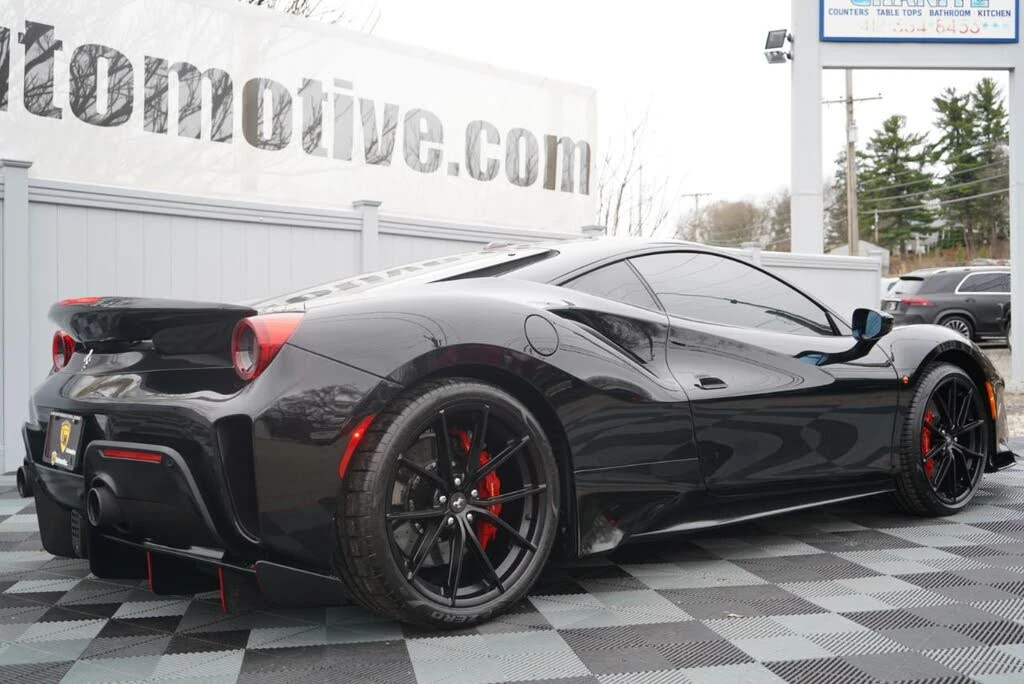 2020 Ferrari 488 Pista - Image 6 of 31