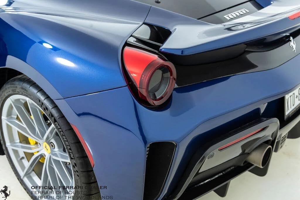 2020 Ferrari 488 Pista - Image 25 of 31