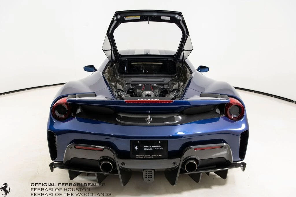 2020 Ferrari 488 Pista - Image 27 of 31
