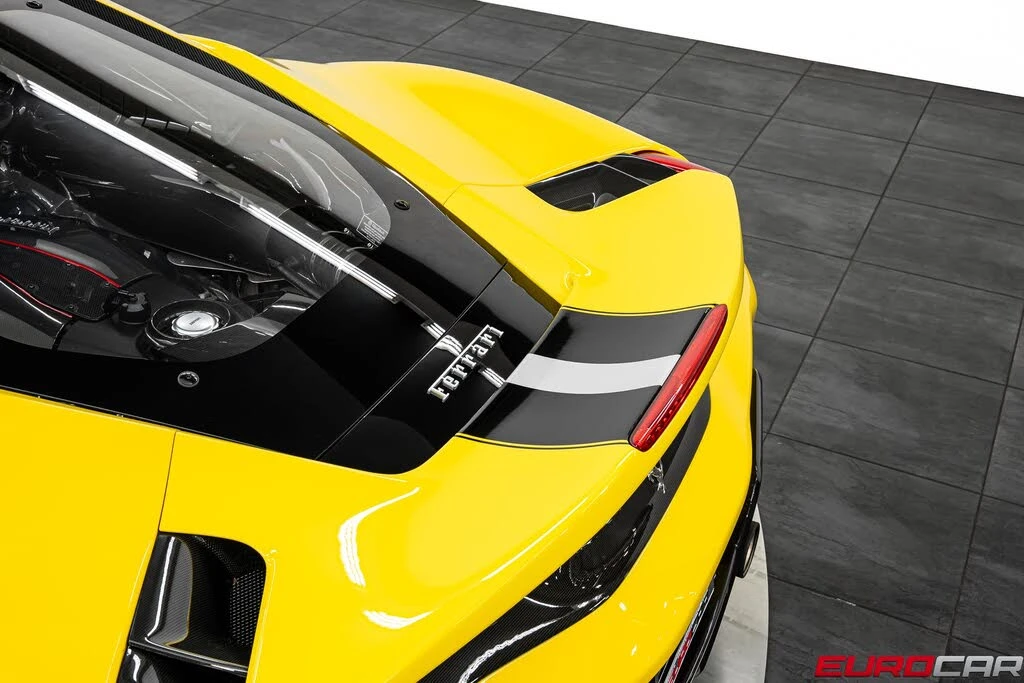2020 Ferrari 488 Pista - Image 25 of 31